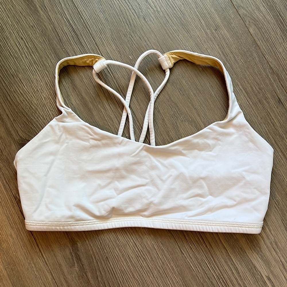 Lululemon white sports bra